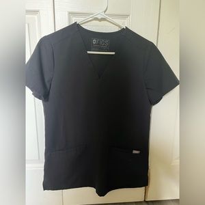 Casma Three-Pocket Scrub Top